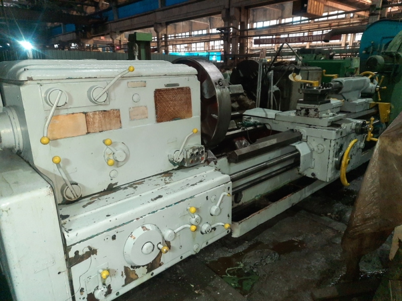 Продам  станки бу  токарные