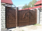 Заказать кованые ворота с художественной ковкой